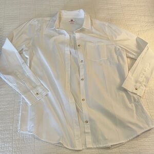 Classic White Button Down Perfectly pressed Luxury Staple Essential Large